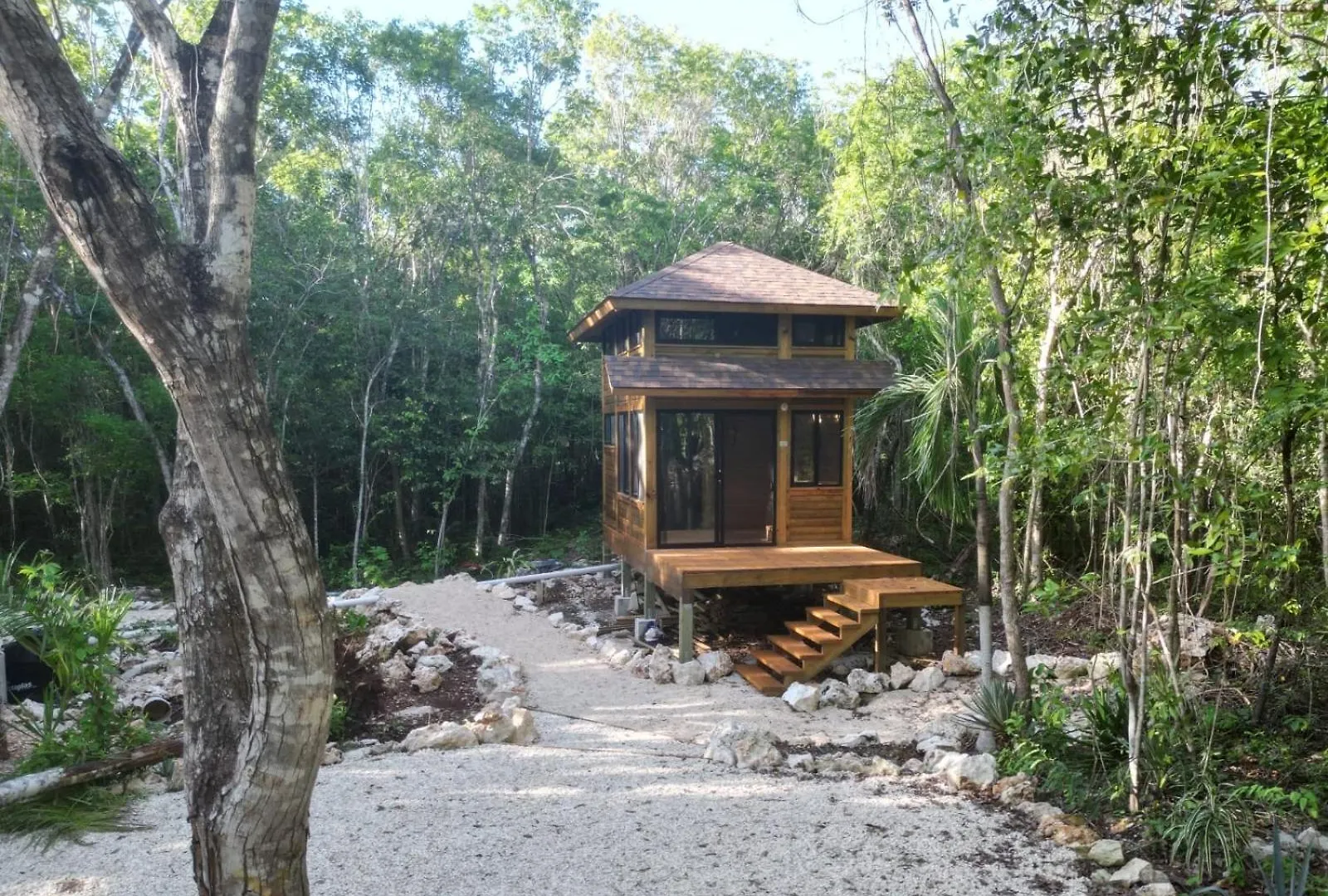 Homestay Peaceful Earth House, Sacbe Apartment Playa del Carmen